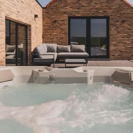 De Balloo, Met Sauna En Jacuzzi