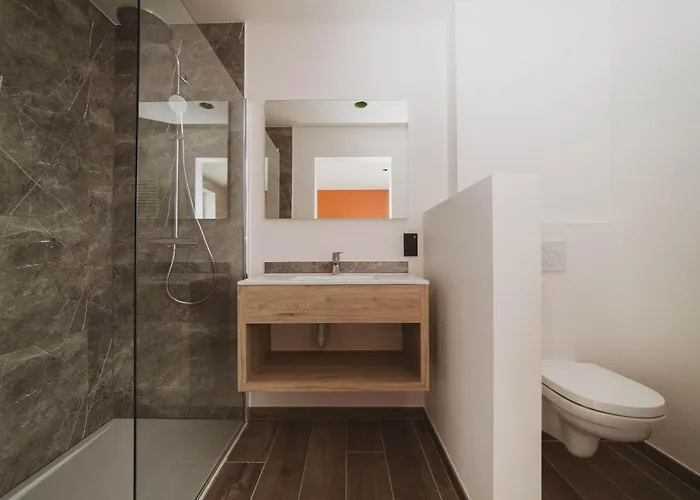 De Balloo, Met Sauna En Jacuzzi